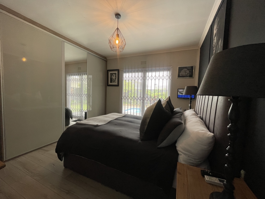 3 Bedroom Property for Sale in Sunningdale Western Cape